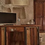 Готель Imperial Cave & 2*