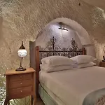 Imperial Cave & 2*