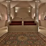 Готель Imperial Cave & 2*