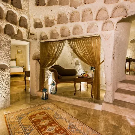 Imperial Cave & Hotel