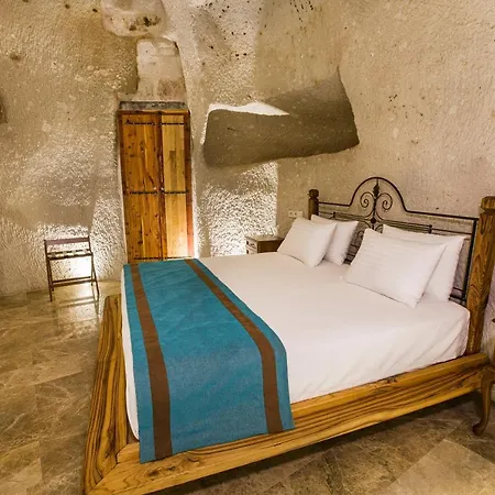 Hotel Imperial Cave & 2*