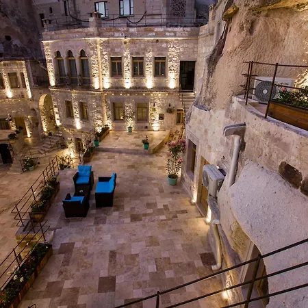 Imperial Cave & فندق غوريمِيه
