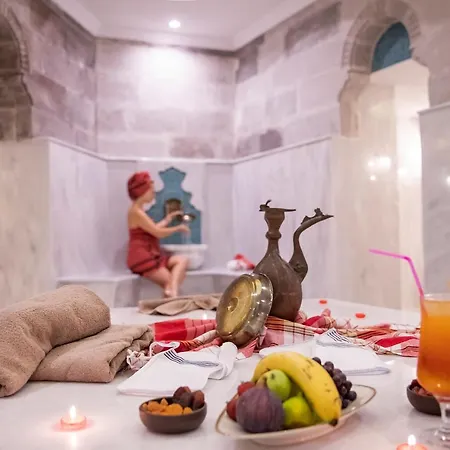 Hotel Imperial Cave & 2*