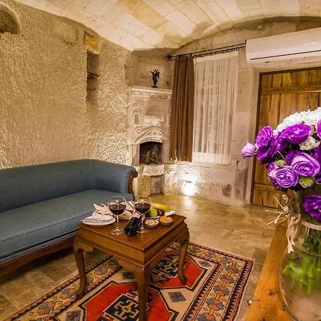 Imperial Cave & Hotel