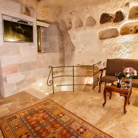 Imperial Cave &