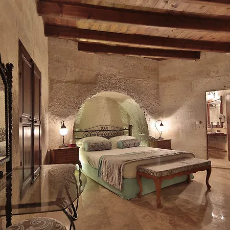 Imperial Cave & Otel 2*