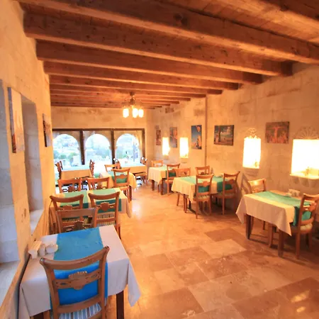 Imperial Cave & ホテル ギョレメ