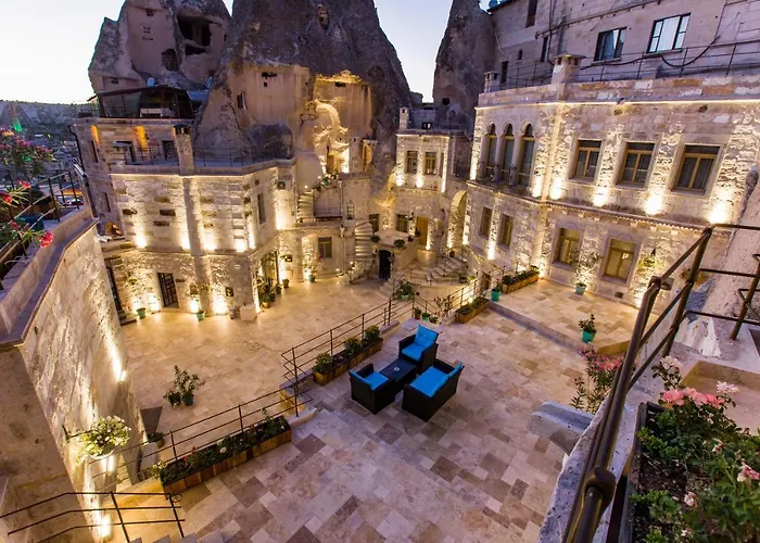 Imperial Cave & Γκόρεμε