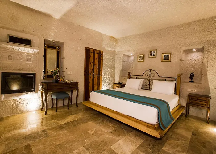 Hotel Imperial Cave & 2*