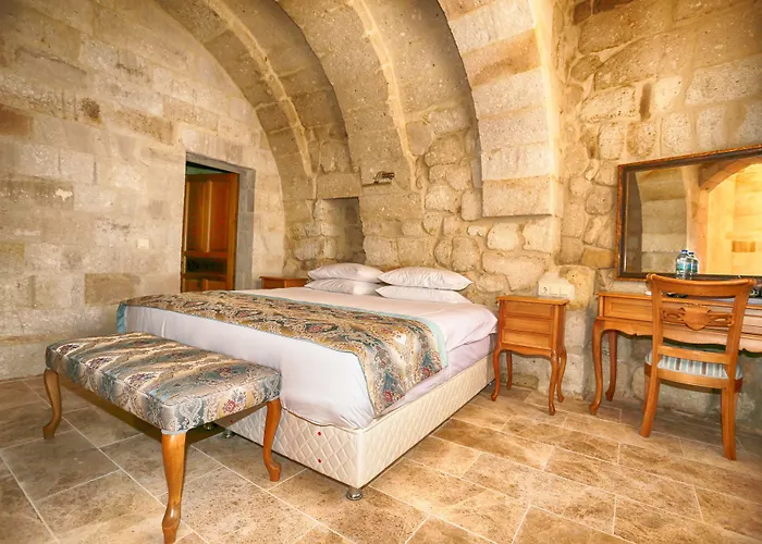 Ξενοδοχείο Imperial Cave & 2*