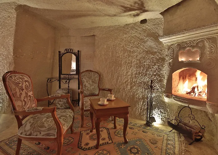 Imperial Cave & Hotel 2*