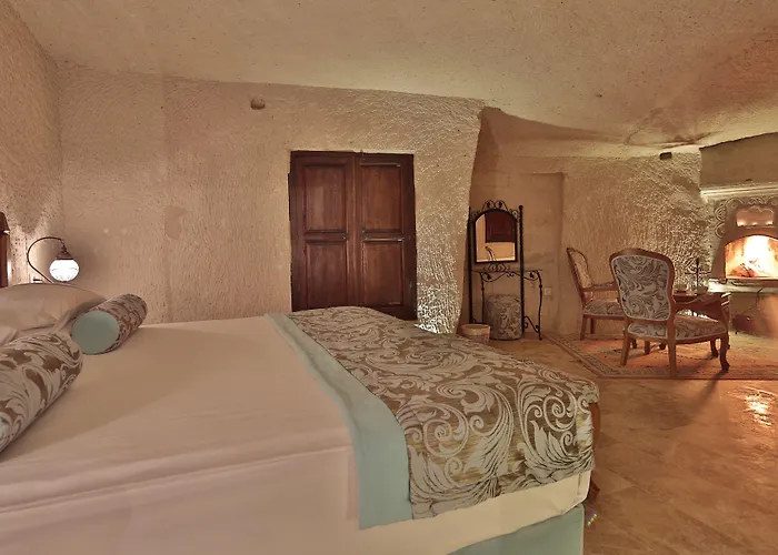 Imperial Cave & Hotel