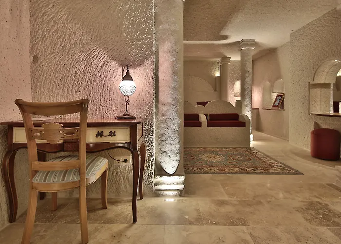 Ξενοδοχείο Imperial Cave & 2*